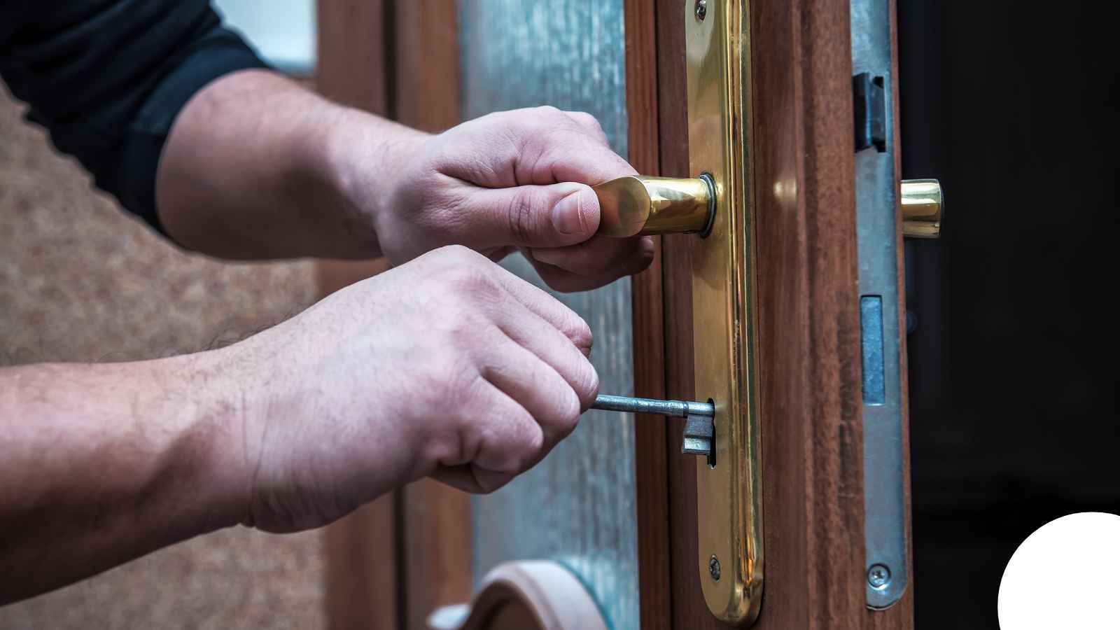 Locksmith in Phoenix, AZ — Jason Deadbolt Installation Phoenix
