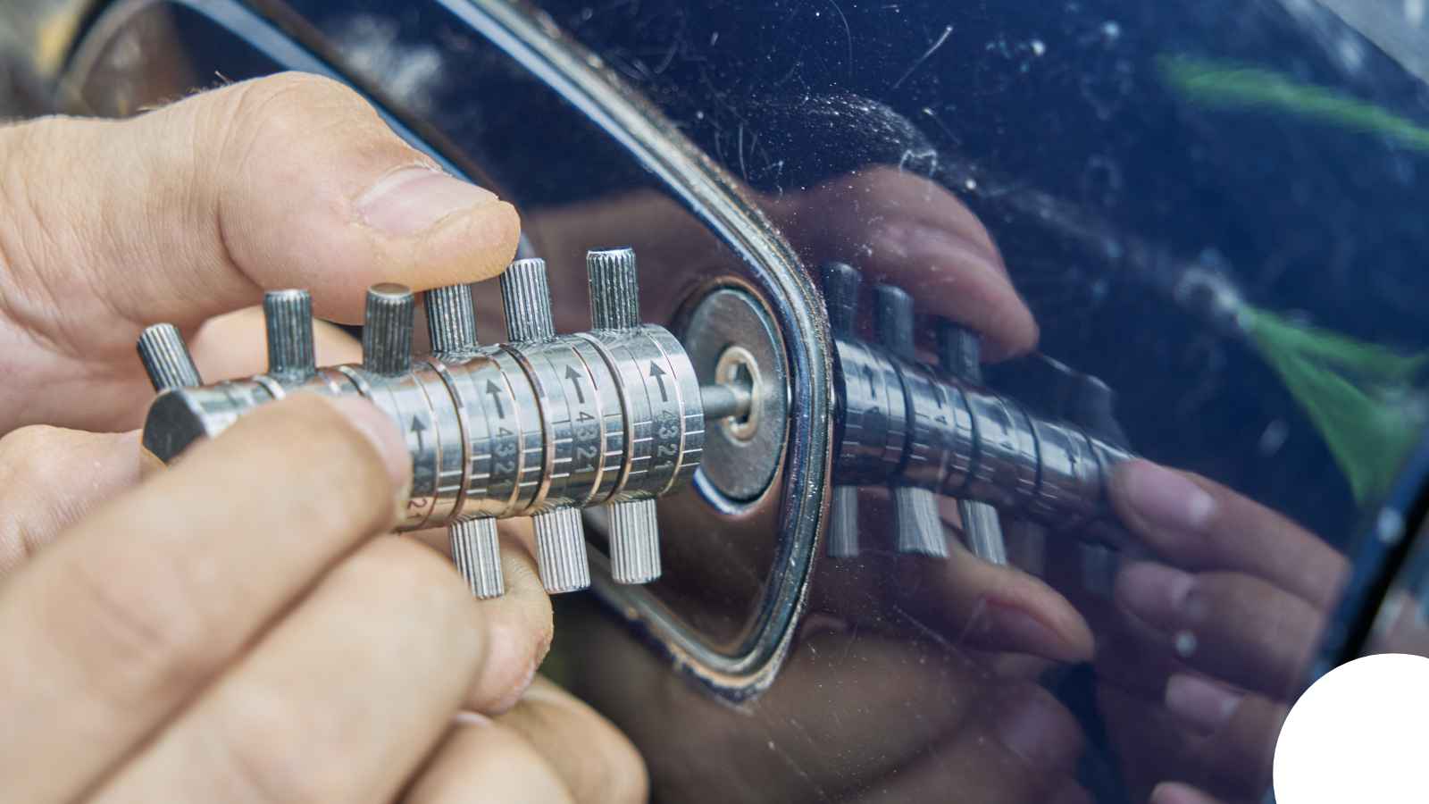 Locksmith in Phoenix, AZ — Jason Deadbolt Installation Phoenix Locksmith in Phoenix, AZ — Jason Deadbolt Installation Phoenix